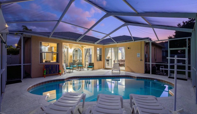 Heated Pool + Game Room + Outdoor Fun | Sleeps 6