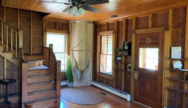 Hidden Cottage