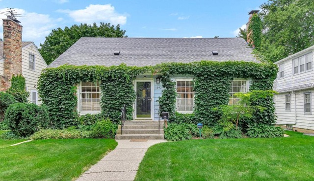 Highland Hideaway in Saint Paul