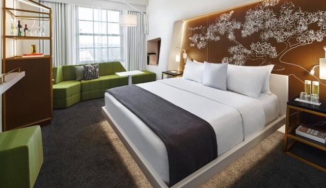 Hotel Washington | Two City View Deluxe King |Luxurious Room Near National Mall