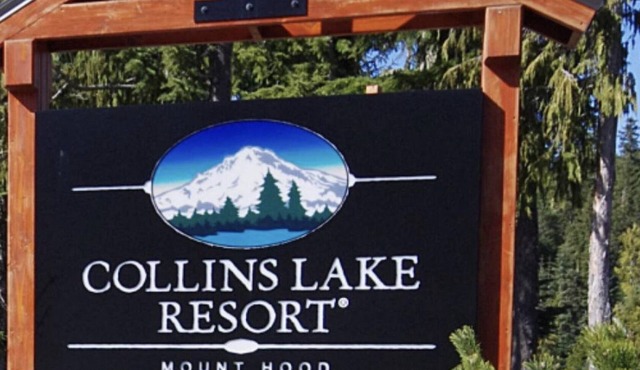 In the resort of Collins Lake Next 2Pool, Spas, Sauna Ski Shuttle Across Street
