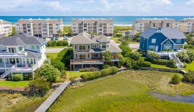 Incredible Views! Spacious 4br/4.5ba waterfront home including private dock!