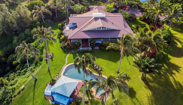 Kauai Oceanfront Estate on Secret Beach