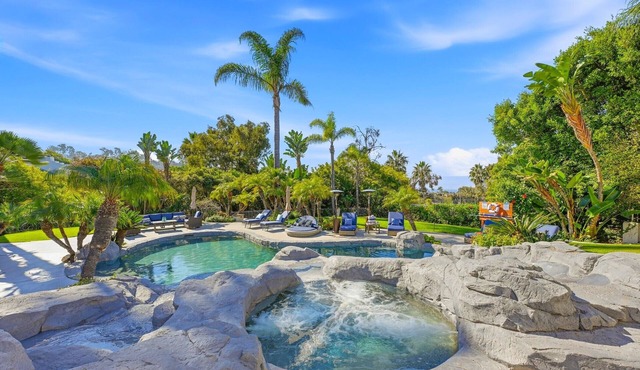 La Jolla Lifestyle Villa with Pool, Spa & Sports