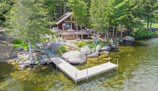 Lake Front on Beech Hill Pond, 2 Kayaks, Canoe, Paddle Board Provided