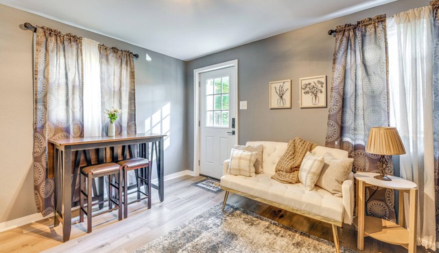 Lakefront Guest Suite Near Richmond