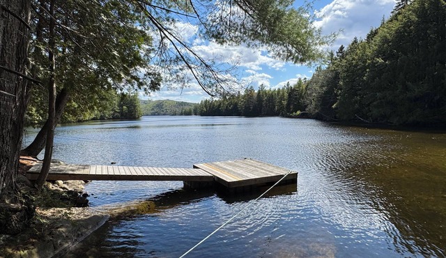 Lakeside retreat for your Maine adventure!