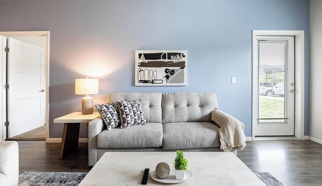 Landing | Beautiful 2BD, Game Room, Courtyard