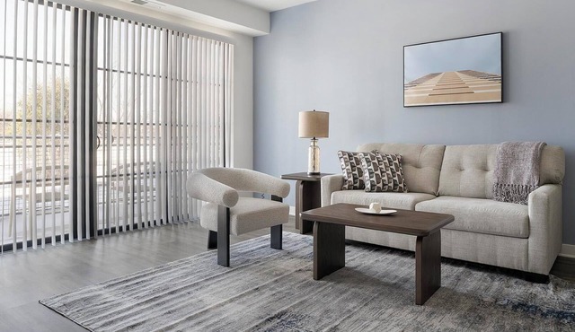 Landing | Stylish 2BD, Pool, Clubhouse