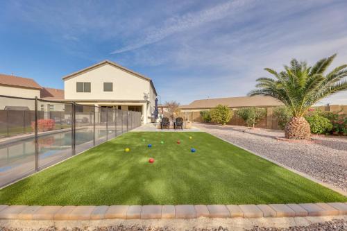 Large Pool & Yard w/Bocce: Oasis in Coolidge!