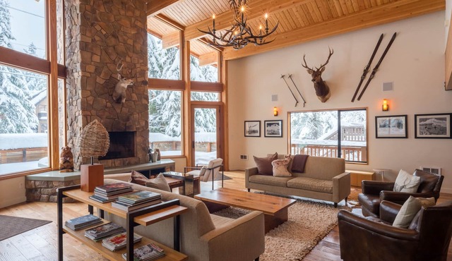 Luxury home in Government Camp, Great Room , Fireplace indoor and outdoor.