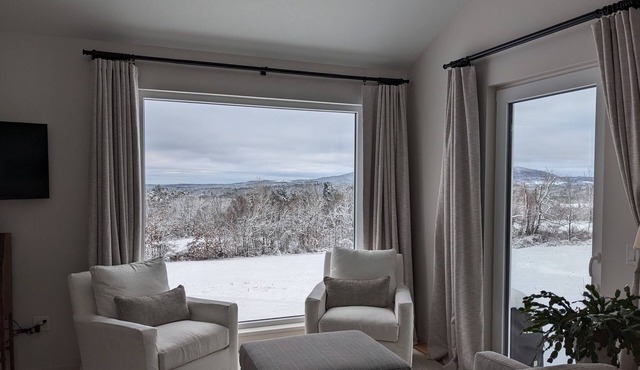 Luxury mountainside guest house overlooking the Camden Hills