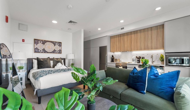 Luxury Studio Next to Broadway 82nq