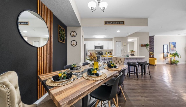 Modern 3-Bed/2-Bath Tampa Apartment: Comfort Meets Convenience for Corporate Travelers