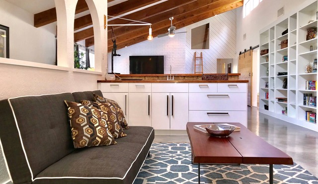 Modern cozy luxury property