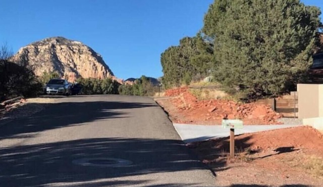 Modern Guest Home in West Sedona - Walk to Trails