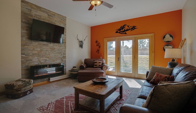 Modern luxury condo for your Angel Fire stay