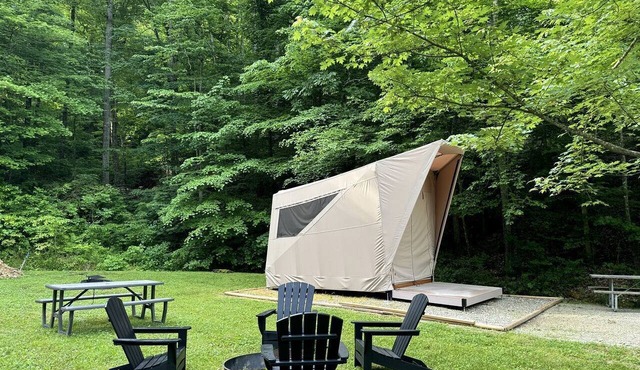 Modern Safari Tent Rental with AC and Trails in Grayson, Kentucky