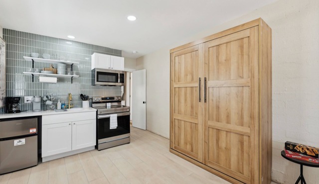 Modern Studio | Private Patio | Near airport in Tempe
