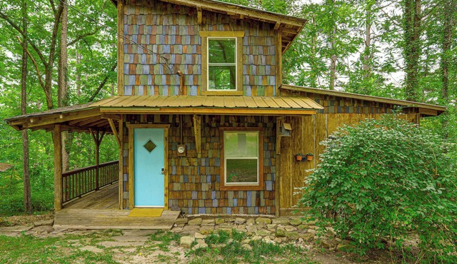 Mountain View Cabin: Music, Crafts & Shopping!