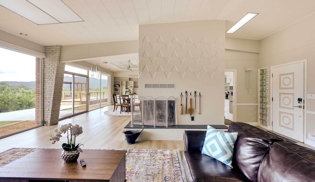 Mountain View + Fire Pit: Modern Copperhill Home