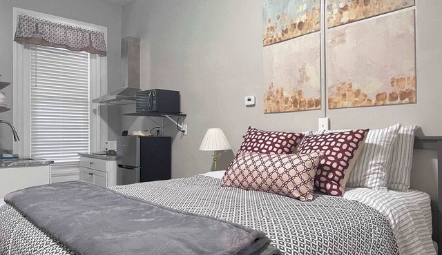 Nest & Rest | Private Studio | Free Parking