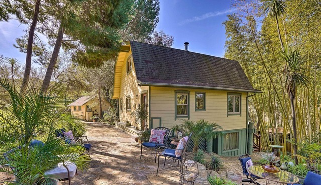 NEW! Sweet Cabin w/ Community Pool - Pets Welcome!