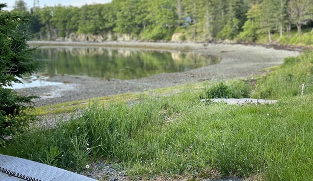 Oceanfront Cottage at Acadia National Park, Bar Harbor/Cadillac Cottage