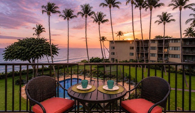 Oceanfront Maui Condo, Whale Watching, Beach Access & Endless Views