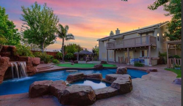 Oceanside Resort Retreat