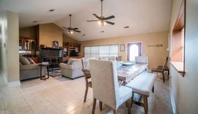 Outstanding 3BR Central Arkansas Lakeside Retreat near Little Rock and Conway