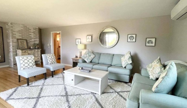 Penobscot View, 4 bedroom home in Rockland Maine