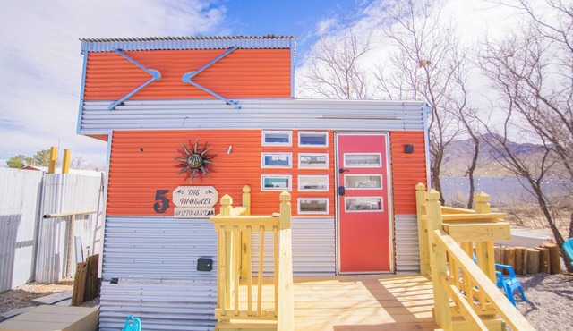 Phoenix Outpost- A Unique Tiny Home with Hot Springs