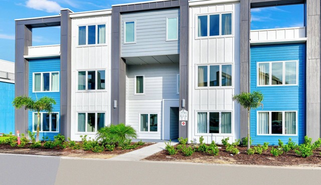 Plush Condo Escape near Disney with Resort & Waterpark Access - B44-139