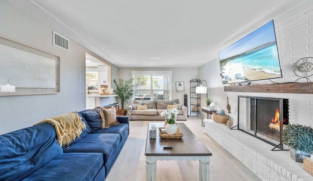 Pool, Game Room, 3 Kings | Magnolia Beach House