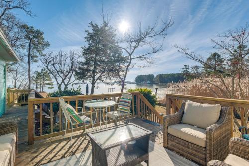 Potomac River Haven w/Private Beach, Dogs Welcome