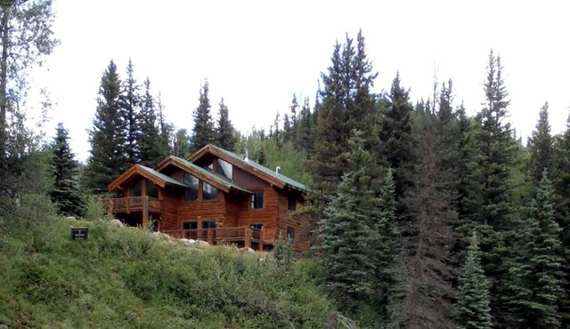 Private 48 Acre Riverfront Lodge Surrounded by Beautiful National Forest!