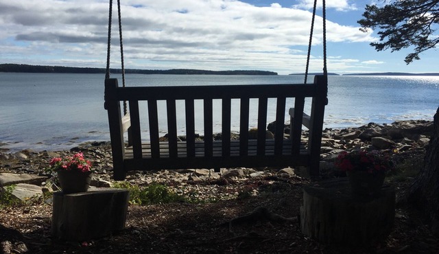 PRIVATE WATERFRONT RETREAT MINUTES FROM ACADIA~ Island life at its BEST!