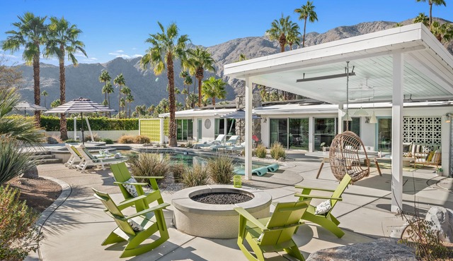 PS Swanky: The Ultimate Mid-Century Experience