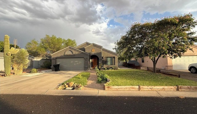 Quiet, Comfortable Home - No Cleaning Fee!