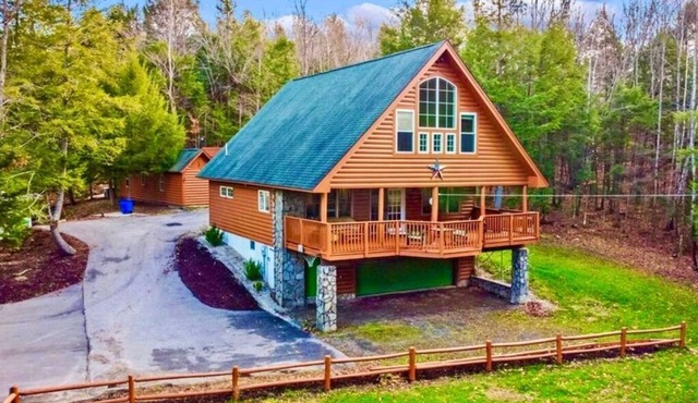 Quiet Waterfront Retreat on 2 Private Acres - w/Game Room, Kayaks & Canoes