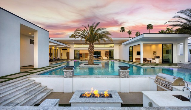 Rancho Mirage Oasis w/Pool, Hot Tub, Bocce, Putting Green, & Firepit