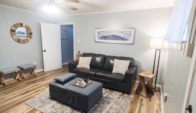 Relaxing Retreat - 3 minutes from universities