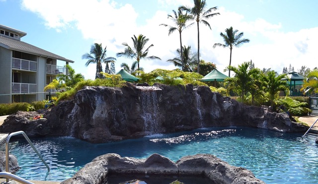 Relaxing Tropical Getaway at The Cliffs resort - Sleeps 5
