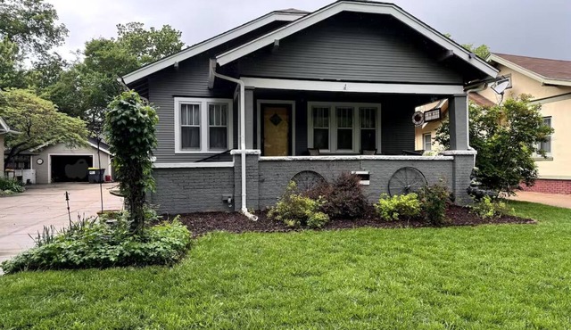 Riverside Gem - Fully Fenced Yard W/Washer&Dryer!