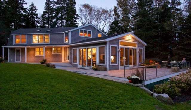 Rockledge Estate: 5 Bedroom, 3.5 bathroom with stu