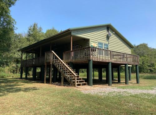 Round the Bend Cabin