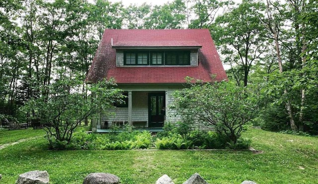 Rustic Chic Maine Cabin