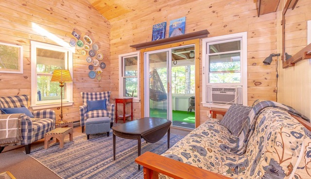 Rustic Norway Cottage Near the Lake. Pet-Friendly!