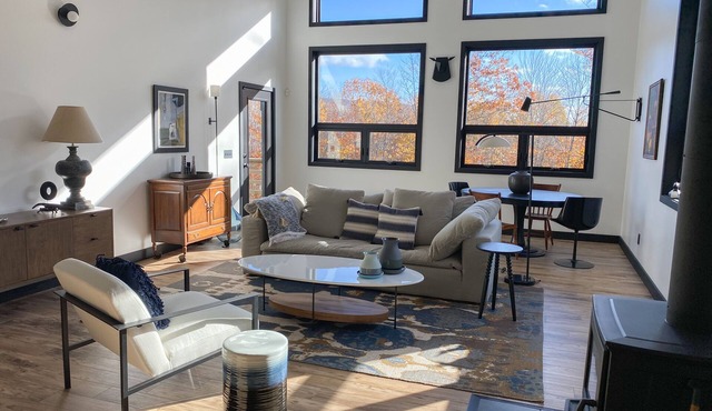 Secluded retreat, modern luxury loft, Phillips Lake, Maine, close to Acadia.